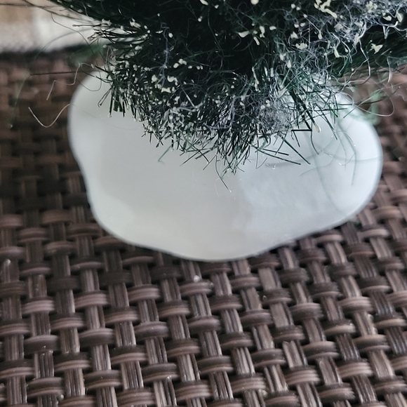 Department 56 Christmas Tree Set - Picture 9 of 11